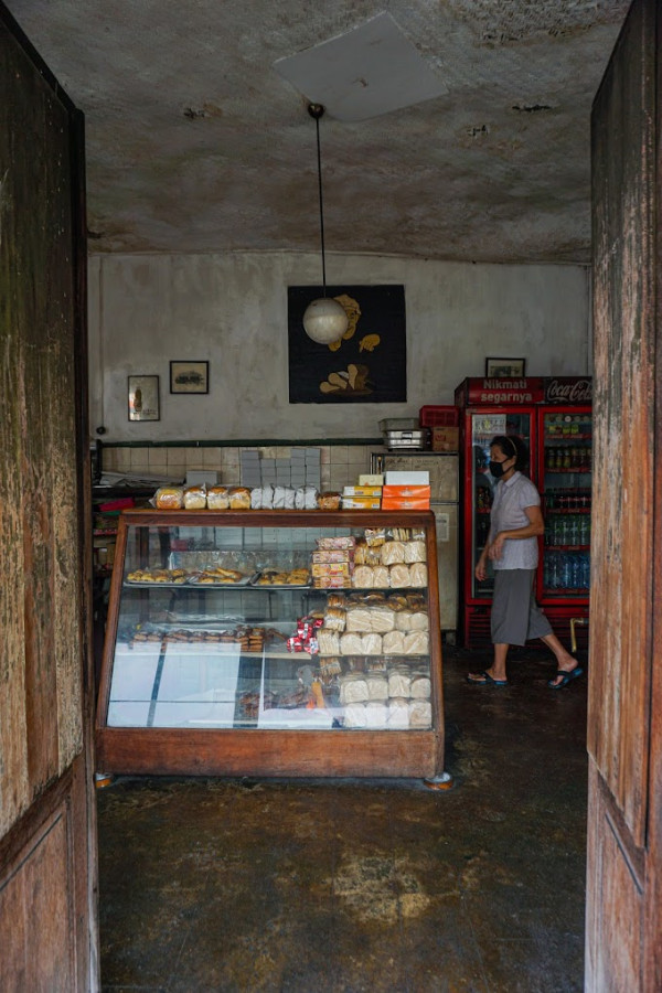 5 Toko Roti Legendaris di Bogor yang Kelezatannya Melegenda, Nomor 3 Sejak 1920