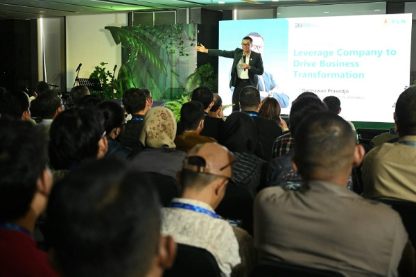 Dirut PLN Berbagi Kunci Sukses Perseroan Jalankan Transformasi Bisnis di Lintasarta Leaders Forum