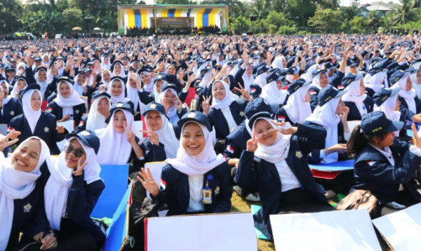 5 PTN yang Mencatatkan Rekor MURI dan Dunia di PKKMB Ospek 2024, Ada Kampusmu?