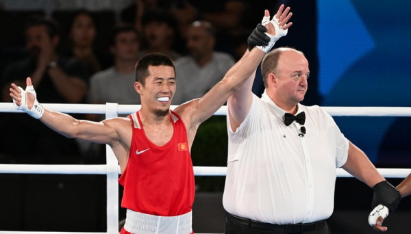 Kisah Unik Petinju Kyrgyzstan Raih Perak Olimpiade Paris 2024 Tanpa Pelatih