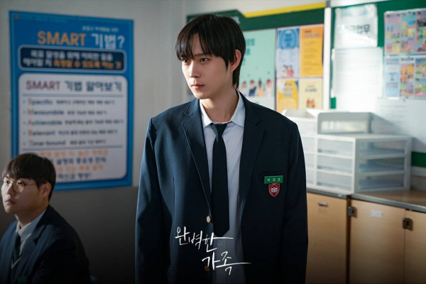 Sinopsis Perfect Family dan Daftar Pemainnya, Drakor Misteri Terbaru di Viu