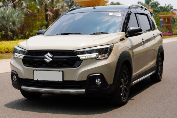 Suzuki Berjaya di Juli 2024: Mobil Listrik dan Hybrid Jadi Primadona, Baleno Meroket 40%!