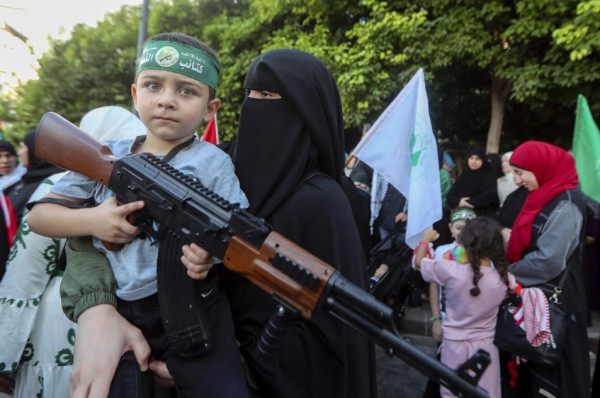Sudah 20 Hari Sejak Kematian Haniyeh, Iran Belum juga Menyerang Israel, Ada Apa?