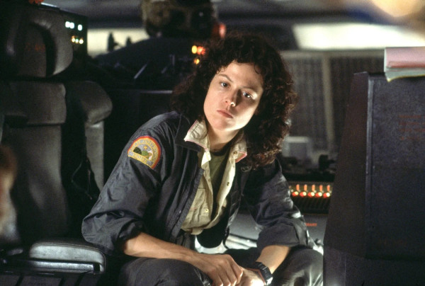 Urutan Nonton 8 Seri Alien sesuai Kronologi, Nomor 1 Baru Tayang 2025