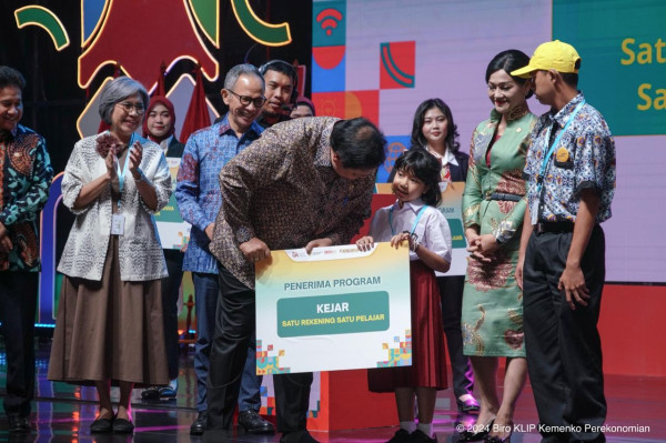 Menko Airlangga: Gencarkan Orkestrasi Program Inklusi Keuangan Menuju Target 98 Persen di 2045