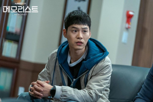 7 Drama Korea Yoon Ji-on Rating Tertinggi, Pemain Love Next Door dan Serendipity's Embrace