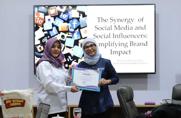 Kekuatan Media Sosial dan Influencer untuk Menembus Pasar Baru