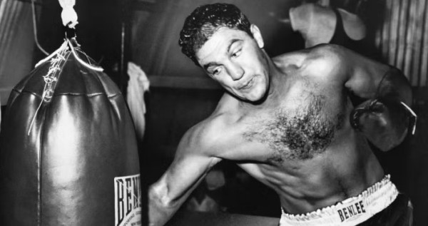 10 Petinju dengan Pukulan Terkuat di Dunia: Rocky Marciano sang Raja Tak Terkalahkan!