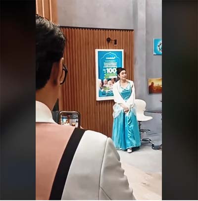 Viral! Aksi Andre Taulany Diduga Diam-diam Rekam Amanda Rigby saat Syuting