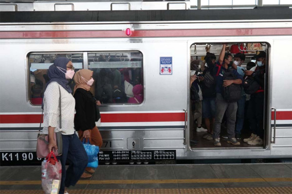 Subsidi Berdasarkan NIK, Absurd dan Sulit Diterapkan