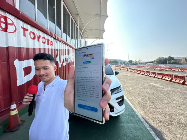 Ini Fitur Canggih T Intouch di New Toyota Fortuner 2024: Konektivitas dan Keamanan Maksimal