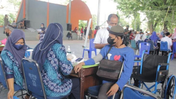 Inisiatif Inklusif untuk Mengembangkan Akses Layanan Kesehatan di Sulawesi Selatan