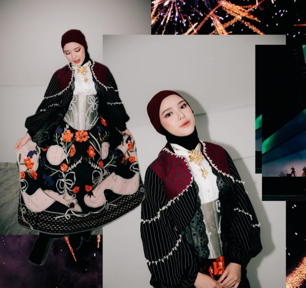 Tiara Andini Berhijab di Pembukaan PON XXI Aceh-Sumut 2024, Dipuji Cantik Menawan