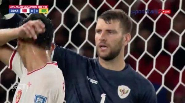 3 Fakta Menarik Maarten Paes Jadi Bintang di Laga Indonesia vs Australia