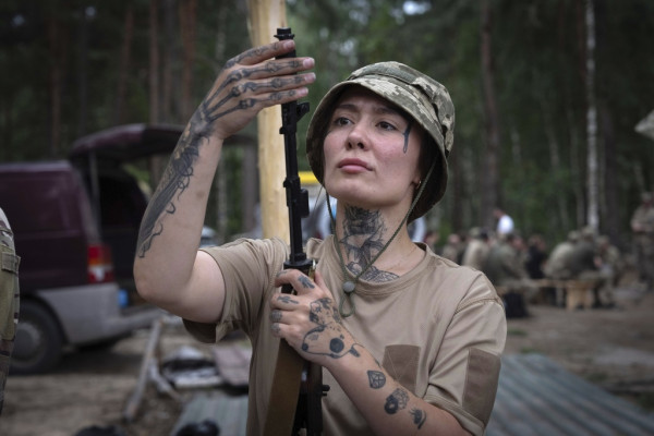 Apakah Drone Naga Bisa Jadi Pengubah Arah Perang Ukraina dan Rusia?