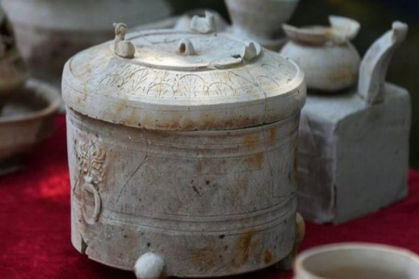 148 Makam Kuno dan Artefak Ditemukan di Kebun Binatang Guangdong