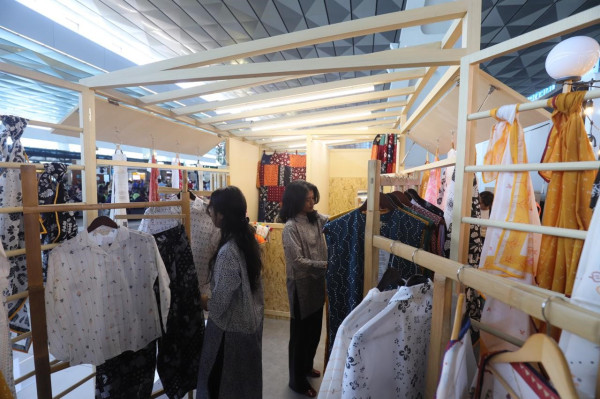 Wujudkan Green Airport, InJourney Airports Gelar Pameran Instalasi Bumi Masa Depan Kita
