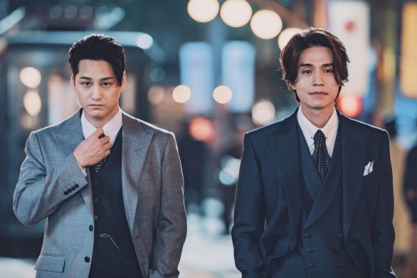 10 Drama Korea Romantis Fantasi Rating Tertinggi Sepanjang Masa