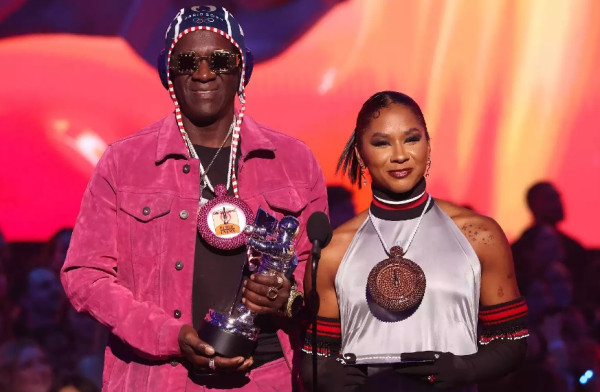 7 Momen Terbaik MTV VMA 2024, Chappell Roan Gemparkan Panggung