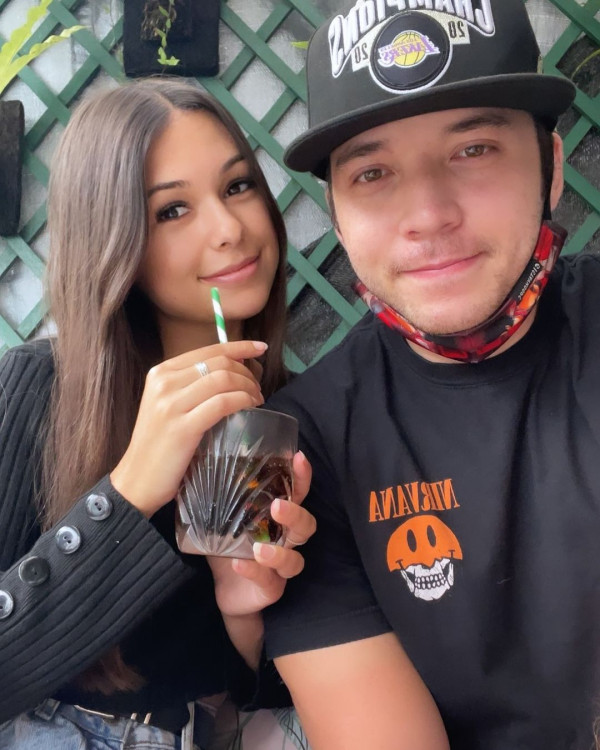 Stefan William Jawab Kecurigaan Celine Evangelista soal Pernikahannya dengan Ria: Bisa Cek di Gereja