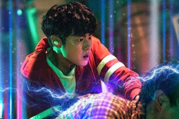 7 Drama Korea Bertema Hantu di Sekolah, dari Horor Beneran hingga Romantis