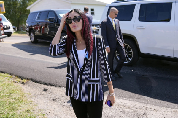 Siapa Laura Loomer? Penganut Teori konspirasi Anti-Muslim yang Jadi Pendukung Donald Trump