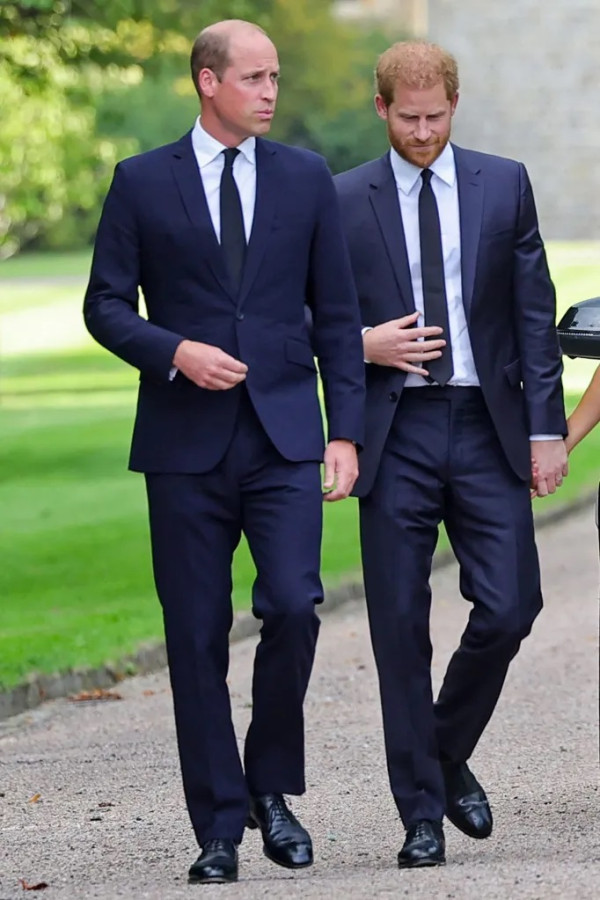 Pangeran William Tetap Tak Tertarik Damai dengan Harry Meski Beri Ucapan Ultah