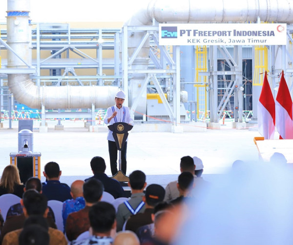 Produksi Smelter Freeport di Gresik Diresmikan Presiden Jokowi, Pj. Gubernur Adhy Optimis Dongkrak Perekonomian Jatim