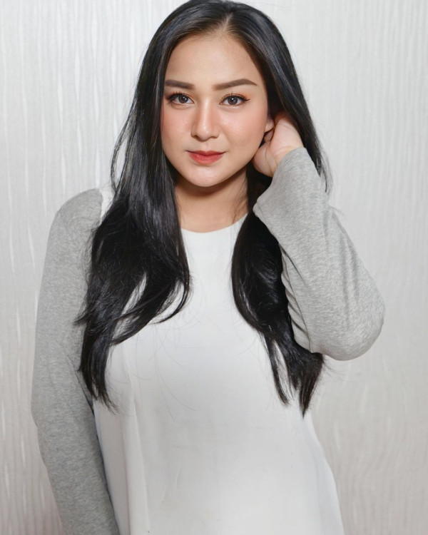 8 Artis Indonesia Berseteru dengan Ibu Sendiri, Nomor 3 Dicap Anak Durhaka