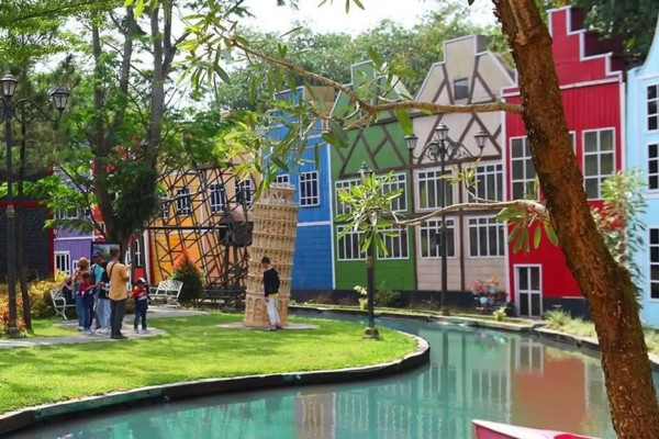 10 Destinasi Wisata Instagramable di Bogor, Nomor 8 Mirip Eropa