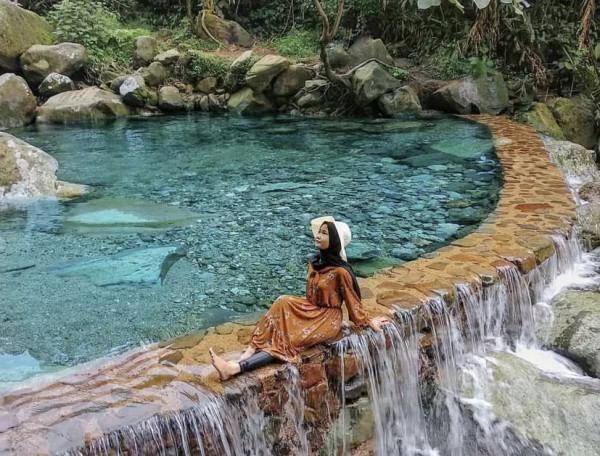 10 Destinasi Wisata Instagramable di Bogor, Nomor 8 Mirip Eropa