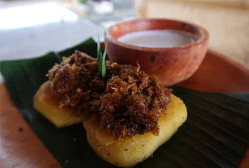 10 Makanan Khas Bandung yang Harus Dicoba, Murah Dijamin Bikin Ketagihan