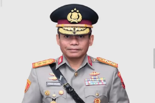 Daftar Kapolda Sulawesi Selatan Sedekade Terakhir, No 12 Teman Seangkatan Kapolri Lama Tugas di KPK