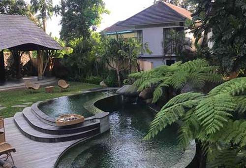 10 Rekomendasi Tempat Honeymoon di Bali, Vila hingga Resort Romantis