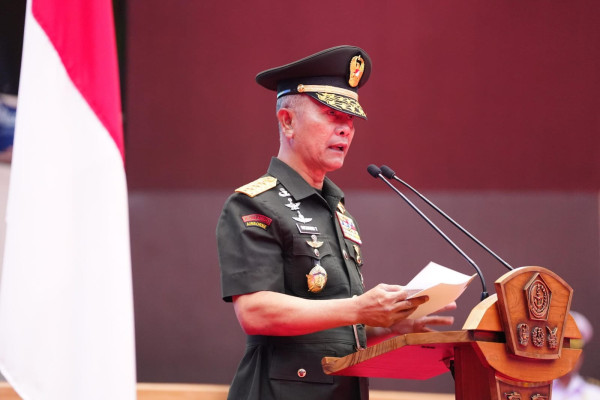Sertijab 4 Jabatan Strategis TNI, Adik Irjen Pol Krishna Murti Resmi Jabat Dankodiklat