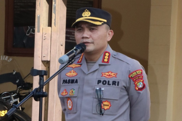2 Kombes Pol Pecah Bintang Usai Promosi Jabatan Jadi Wakapolda, Ini Sosoknya