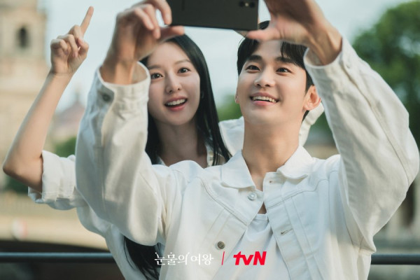 11 Drama Korea 2024 dengan Adegan Ciuman Terbaik, Ada Ji Chang-wook