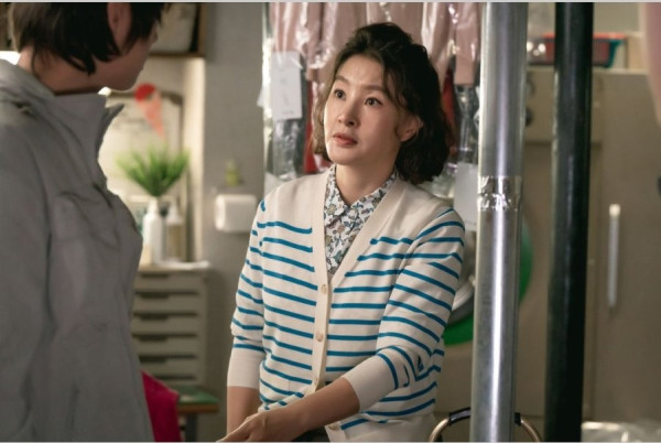 5 Fakta Menarik Iron Family, Drakor Romantis dan Black Comedy Terbaru