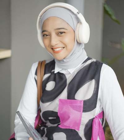 Profil Anak Marissa Haque-Ikang Fawzi, Bella dan Chiki