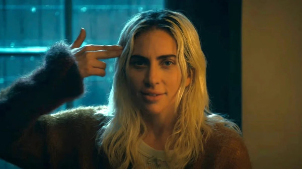 4 Perbedaan Harley Quinn versi Lady Gaga 'Joker 2' dengan Aslinya