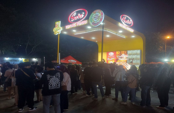 Tutup Rangkaian Tur di Bandung, Sheila On 7 Sukses Buat 35 Ribu Sheila Gank Nostalgia