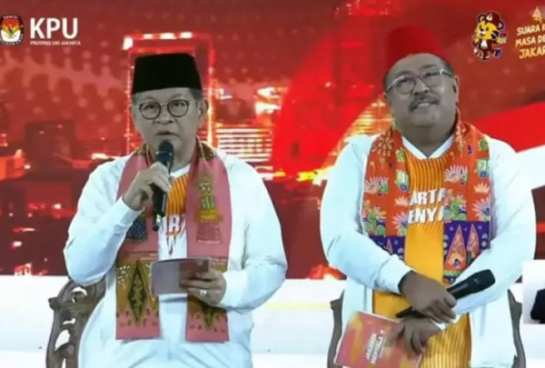 Adu Janji Program Pendidikan Cagub Jakarta Ridwan Kamil dan Pramono Anung