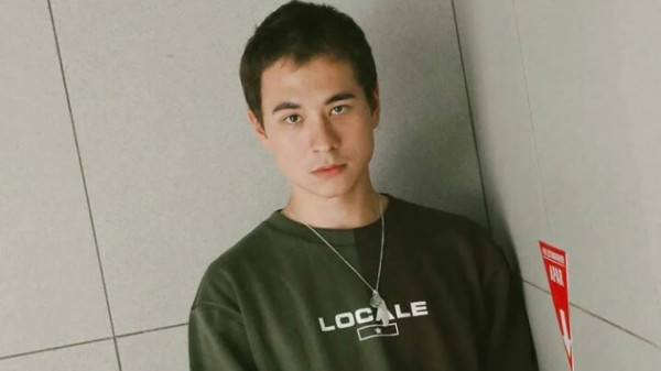 Biodata dan Profil Jerome Kurnia, Pemeran Romo Thomas dalam Film Kuasa Gelap