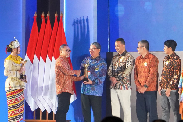 Toyota Sumbang 60% Ekspor Otomotif Indonesia, Model Hybrid Mendominasi!
