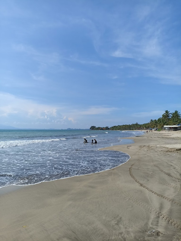 4 Destinasi Wisata Murah untuk Liburan Akhir Pekan, Tiketnya Mulai dari Rp10 Ribu