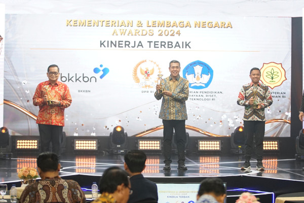 Daftar Lengkap Penerima Penghargaan Kementerian dan Lembaga Negara Awards 2024