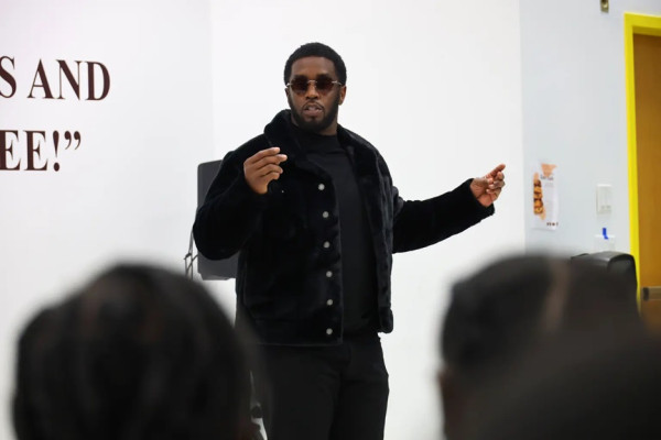 P Diddy Digugat Lagi, Dituduh Sodomi dan Ancam Bunuh Korban