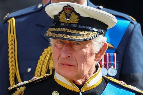 3 Penyakit yang Diidap Raja Charles III, Jari Sosis hingga Kanker