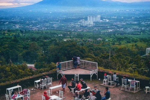 10 Tempat Wisata Instagramable di Sekitar Sentul, Ada Negeri di Atas Awan