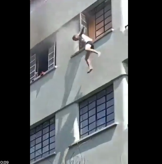 Viral! Detik-detik Diduga Liam Payne Jatuh dari Lantai 3 Balkon Hotel